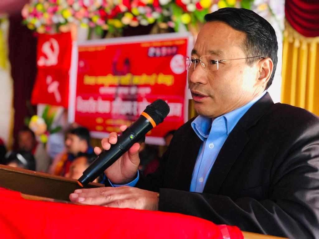 दरबारका हुक्के र चम्चेबाहेक कोही पनि राजतन्त्रको पक्षमा छैनन्ः वर्षमान पुन